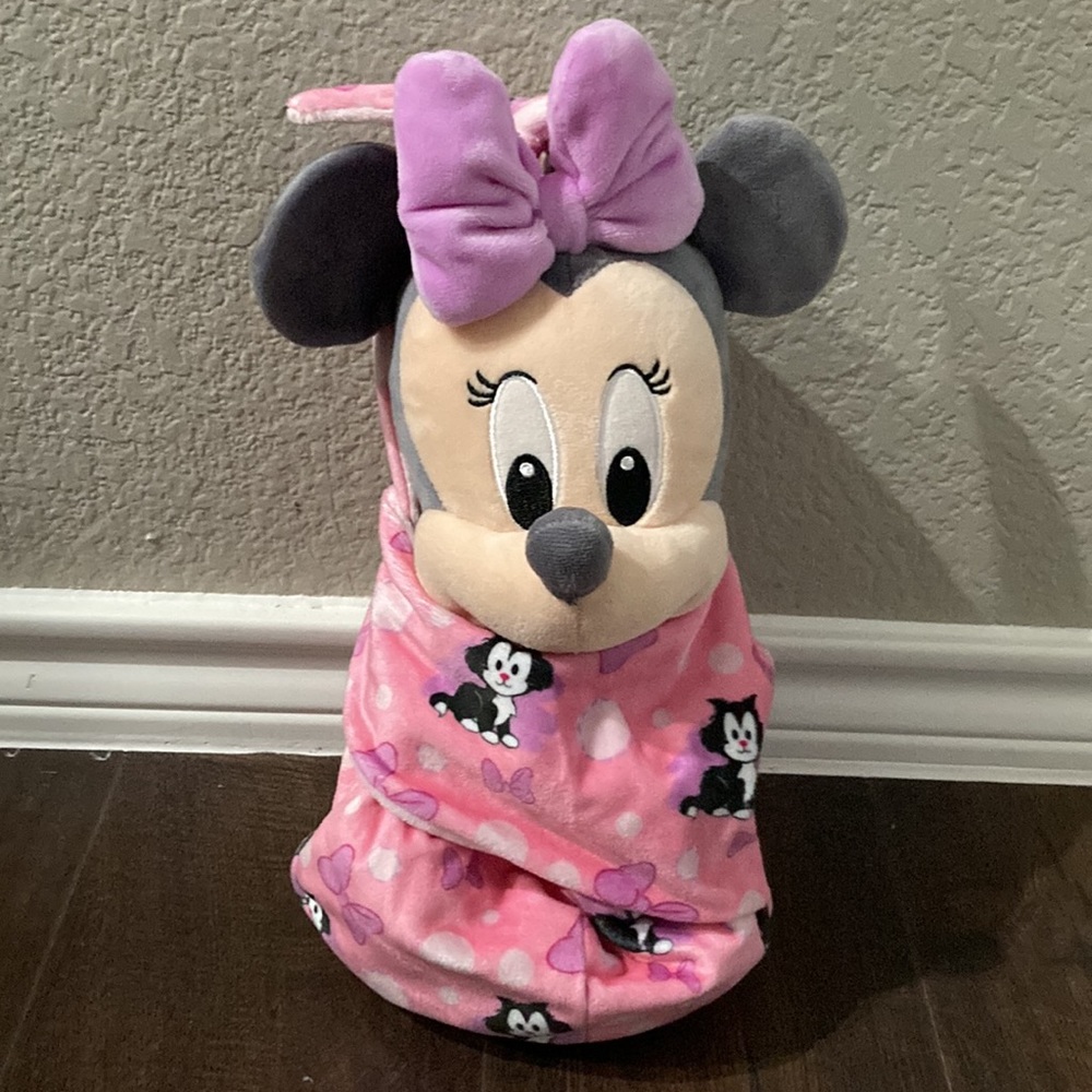 Disney Park Baby Minnie with Blanket Pouch